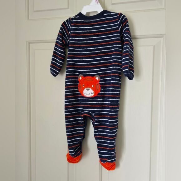 2/$15 Carters Terry Cloth Sleeper Size 6 - Picture 4 of 4